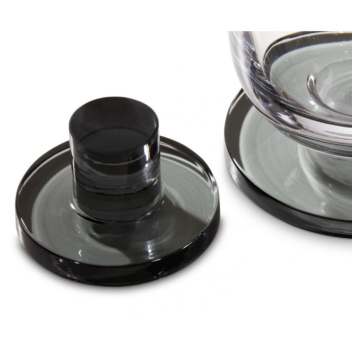 puck-decanter-detail-2