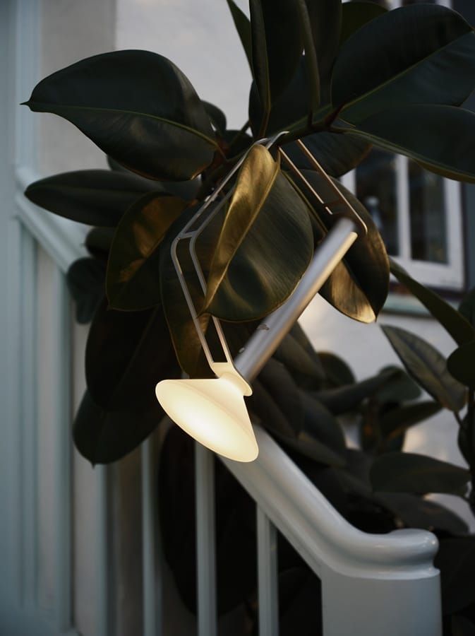 piton-portable-in-aluminum-muuto-org_7