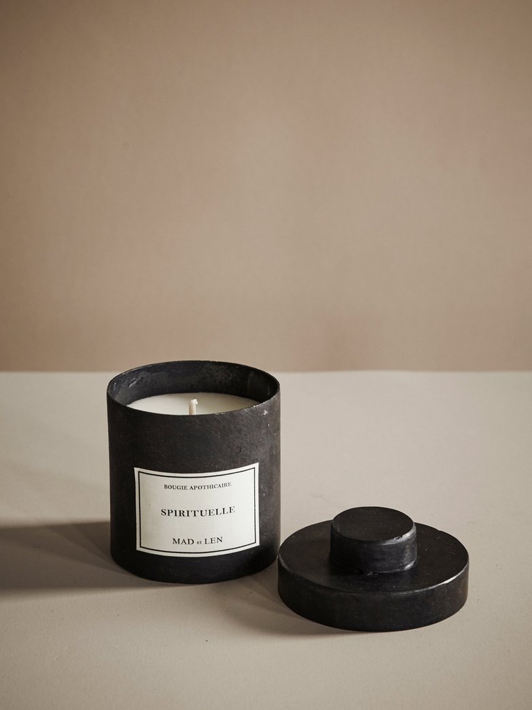 D'apothicaire' candle