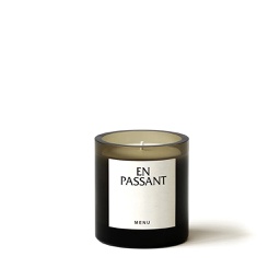 [SCMN00200] Olfacte Scented Candle, En Passant